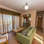 Eltheo Apartamento